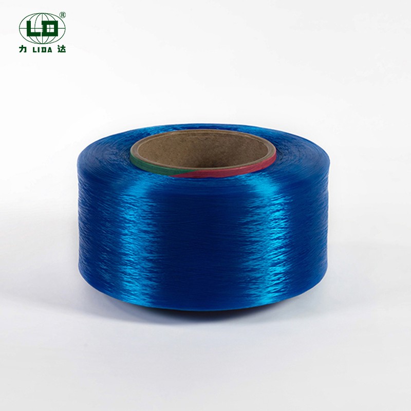 Mikil þrautseigja Lítil rýrnun Heildarbrgiht Polyester filament garn